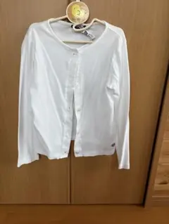 BeBe ホワイト 長袖カーディガン