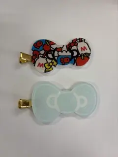 ハローキティ展　ヘアクリップ　2個セットのサムネイル