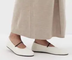 定価14万　THE ROW Elastic Ballet フラットシューズ 38のサムネイル