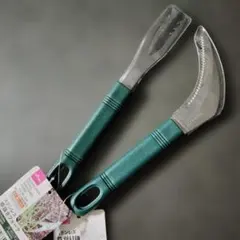 DAISO ステンレス草抜きフォーク 草刈り鎌 2点セットのサムネイル