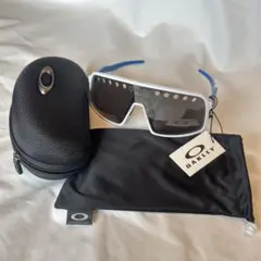 Item thumbnail for item bb3a7333-dce0-4bb7-bce9-31a94e116000