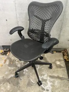 【手渡し限定／東京都新宿区】HermanMiller ミラチェア