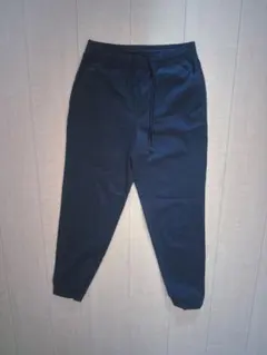 ユニクロ ウルトラストレッチアクティブジョガーパンツ ブラック Sサイズ