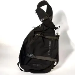 【人気旧モデル】Patagonia アトムスリング 8L パタゴニア ブラックのサムネイル