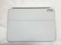 Magic Keyboard Folio (マジックキーボードフォリオ)