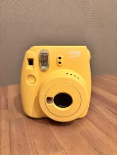 instax mini 8+ イエロー FUJIFILMチェキ美品