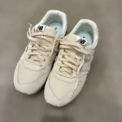 New Balance ホワイト スニーカー 23.5