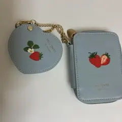 お値下げしました　ハートミラー付きポーチ　いちご　青木美沙子　m♡petitのサムネイル