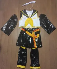 鏡音リン コスプレ衣装 ウィッグ付き パテントレザー - メルカリ