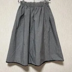 リバーシブルスカート　黒　白　チェック柄　フレアスカート　ミモレ丈　Mサイズ