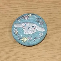 サンリオ シナモン 刺繍缶バッジ