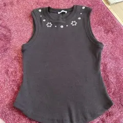 ZARA スタッズ付 タンクトップ リブのサムネイル
