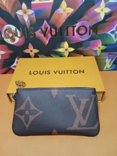 LOUIS VUITTON モノグラムコインケース　ノベルティー品