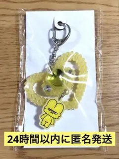 M!LK 吉田仁人 アクリルキーホルダー - メルカリ