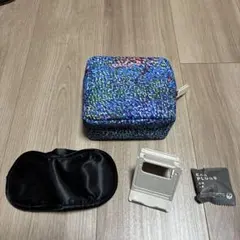 JAL国際線ビジネスクラス　機内ノベルティーポーチ