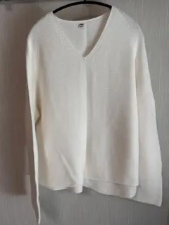 3DコットンリラックスVネックセーター