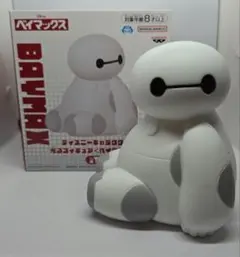 ディズニーキャラクター　光る フィギュア　ベイマックス