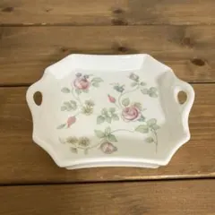 ウェッジウッド ローズヒップシリーズ ハンドルトレイ