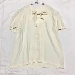 【メイソングレイ】ブラウス ボウタイ バックボタン 半袖 シンプル 9号のサムネイル
