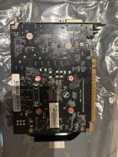 GTX 1050 Ti 4GB ロープロファイル対応　ドスパラ購入品　1スロット MSI GEFORCE GTX 1050 Ti 4GT LP ロープロファイル対応