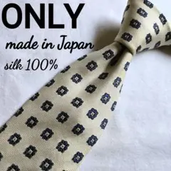 ONLY 小紋柄　ドット　ベージュ　日本製 シルク100% ネクタイのサムネイル