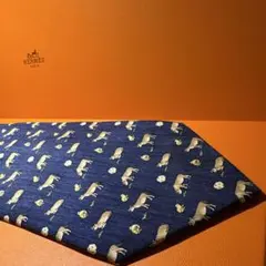 【美品】HERMES エルメス ネクタイ 総柄 アニマル 牛 カエル シルク