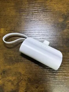 lightningモバイルバッテリー ダイレクトのサムネイル