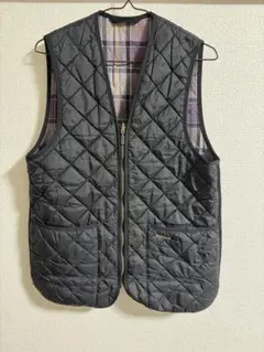 Barbour ブラック キルティングベスト