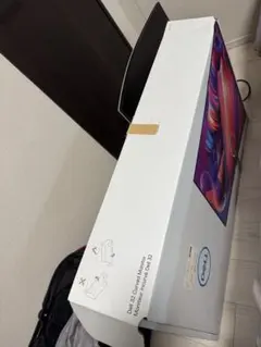 Dell 32 s3221QS モニター 本体のサムネイル