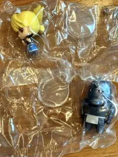 鋼の錬金術師　アルフォンス・エルリック リザ・ホークアイ　ガチャガチャ