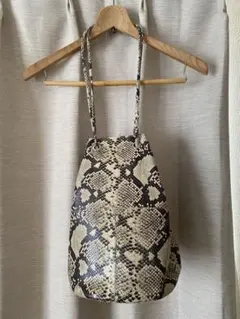 【値下げ】【marco masi milano 】パイソン柄バッグ