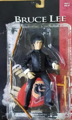 ブルース リー　可動式　フィギュア