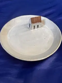 【鹿児島睦 初期作品】お家モチーフ プレート 作家もの 器 鹿児島睦 初期作品】お家モチーフ プレート 作家もの 器 - メルカリ