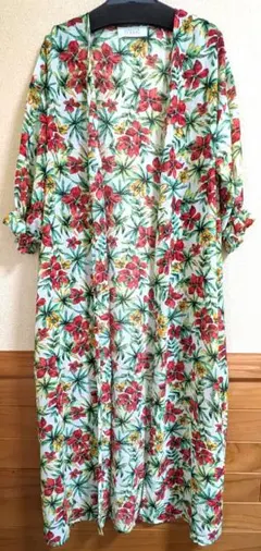 【夏・海辺】ボタニカル柄シアーロングガウンのサムネイル