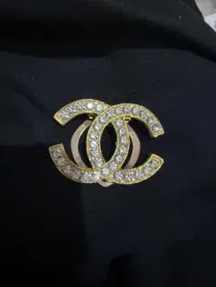 CCロゴ クリスタルブローチ