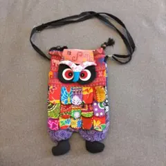 カラフルなパッチワークショルダーバッグ