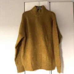 ユニクロ　マスタード ハイネックニット セーター