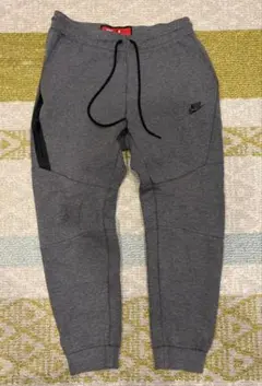 NIKE テックフリースジョガーパンツ