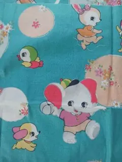 【昭和ポップ】レトロ　はぎれ布　アニマル