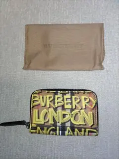 バーバリBURBERRYフラグメントケース☆新品未使用品