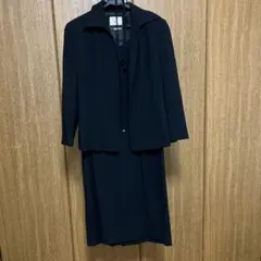 値下　組曲　夏のブラックフォーマル　(ワンピース・ジャケットセット)