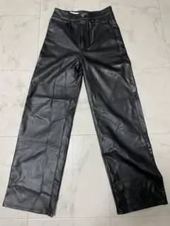 エイチアンドエム パンツ レザー