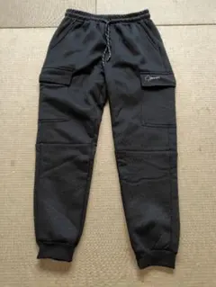 ロゴス　ブラックカーゴパンツ 150サイズ