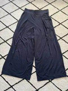 UNIQLO ネイビー ガウチョパンツ Mサイズ