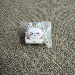 ちいかわ　モモンガ　くら寿司　フィギュアキーホルダー