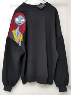 【値下】サリー　袖ボア　トレーナー スウェット　ナイトメアビフォアクリスマスL