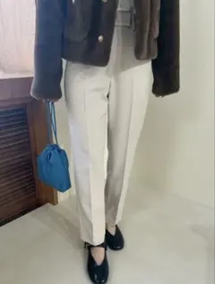 【美品】Mila Owen 後ろゴム　センタープレステーパードパンツ M