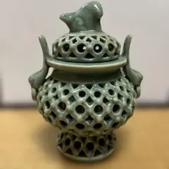 砥部焼 栖山作 青磁三脚香炉 - メルカリ