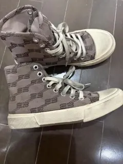 BALENCIAGA ハイカットスニーカー 23サイズのサムネイル