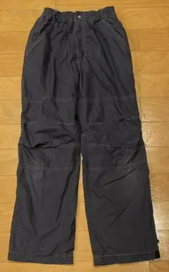 【美品】キッズ　裏起毛パンツ　サイズ150 グレー色